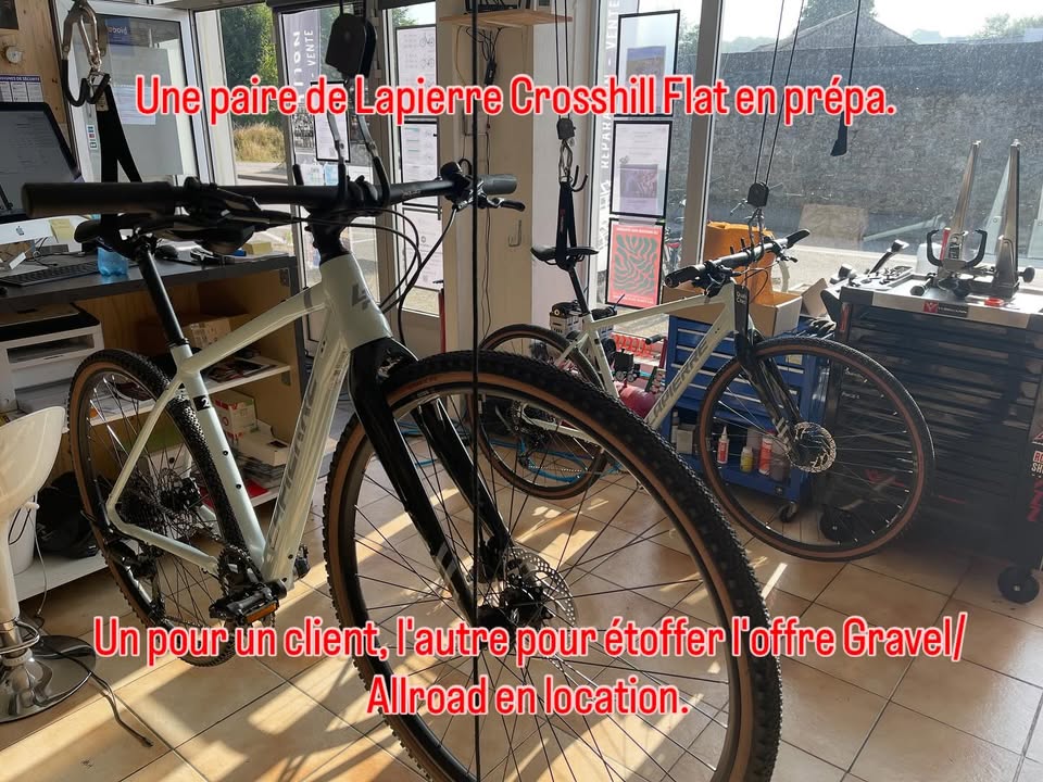 A pair of Lapierre Crosshill Flat getting road prepd 1 735232442594753 - Quimper Brest A pair of Lapierre Crosshill Flat getting road prepd 1 735232442594753 - Quimper Brest